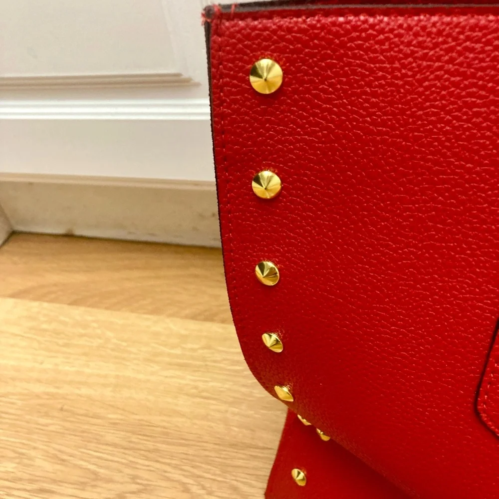 NWOT 🌟 Red & Gold Studded Large Tote Bag - Picture 4 of 5